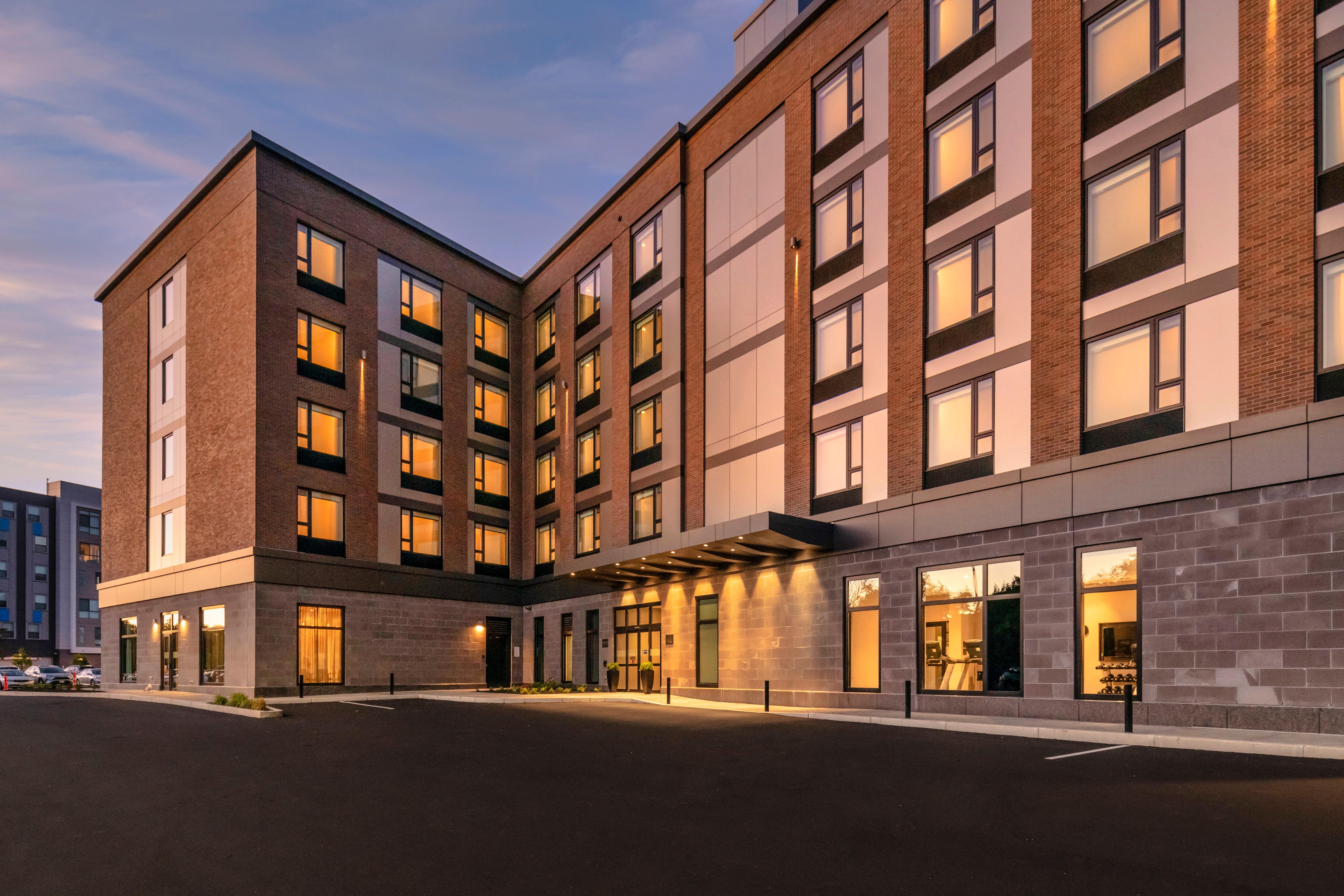 Holiday Inn Express - Boston Logan Airport - Revere By Ihg Zewnętrze zdjęcie