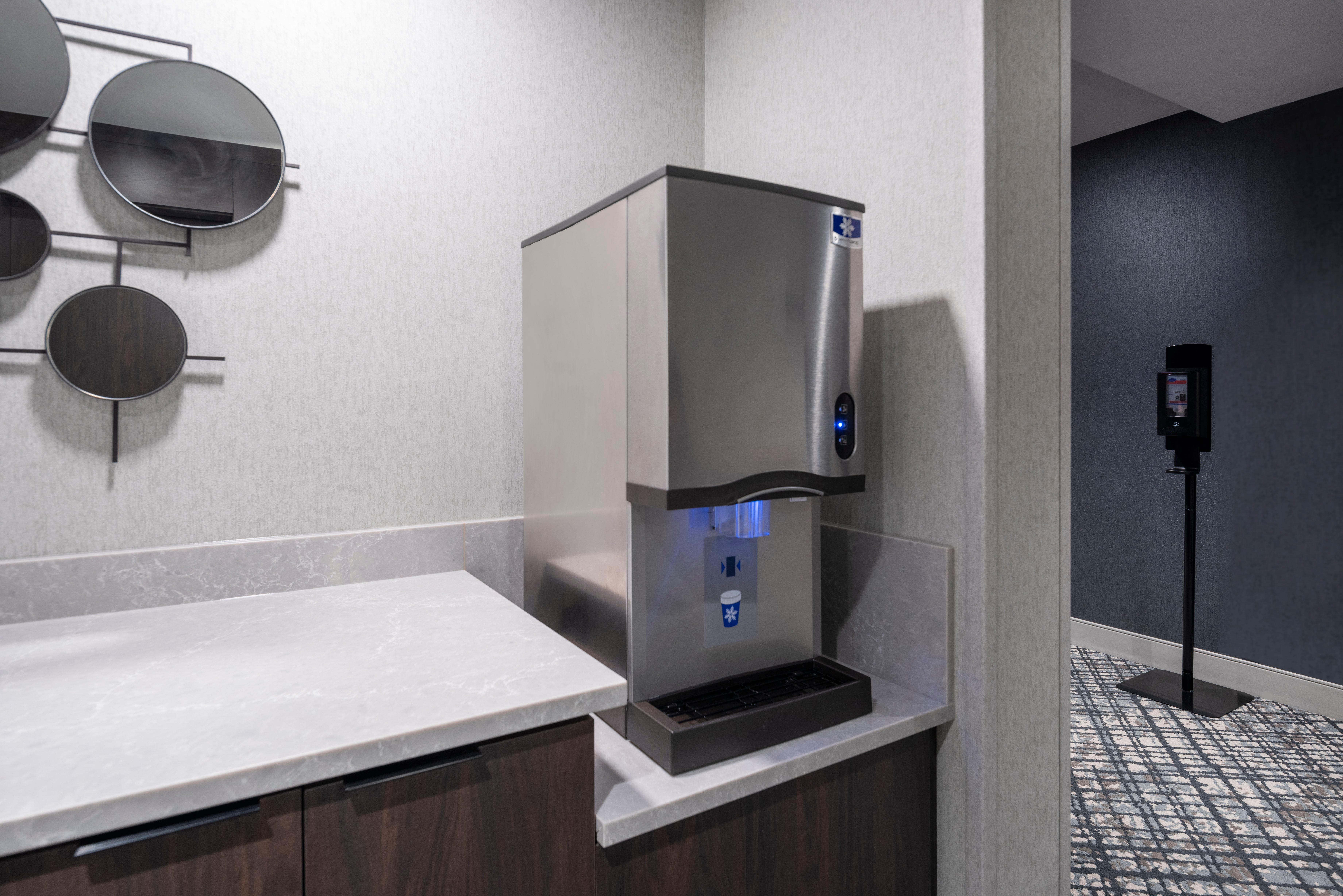 Holiday Inn Express - Boston Logan Airport - Revere By Ihg Zewnętrze zdjęcie