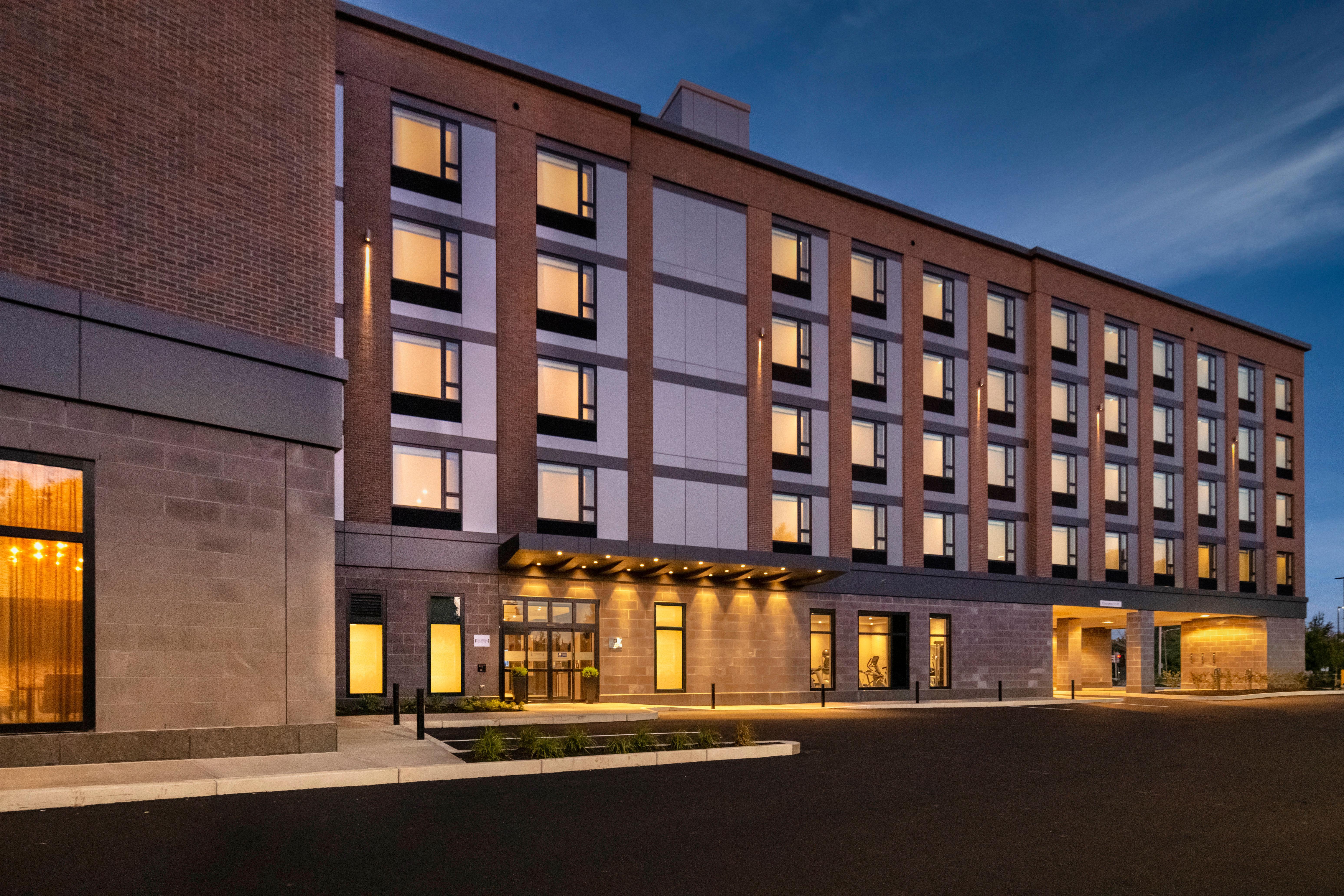 Holiday Inn Express - Boston Logan Airport - Revere By Ihg Zewnętrze zdjęcie